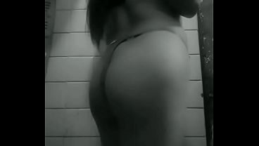 Deby Bailecito exótico