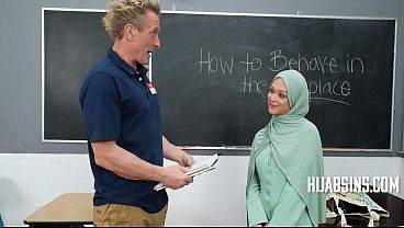 Hijab HR Uses Her Body For Training - Kiki Cali, Jack Vegas, Clarke Kent, Oliver Davis