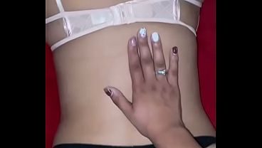 Nalgueando rubia culona deliciosa