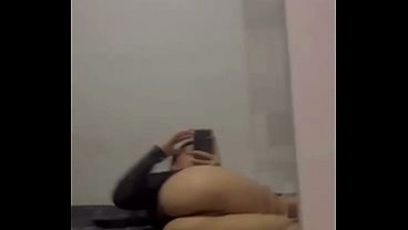 Chica sexy masturbanose solita