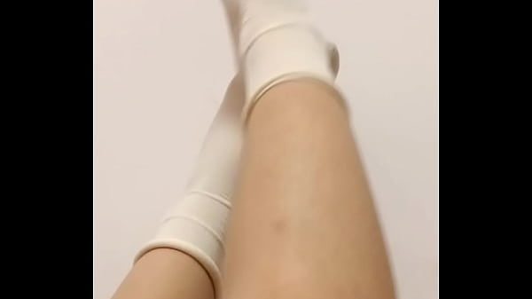 白袜女孩