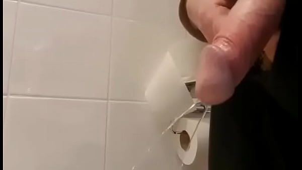 Pissing 3