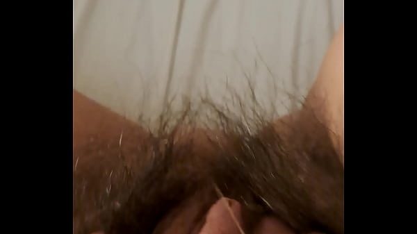 hairy mom's mature pussy playing piano