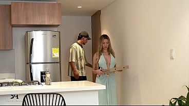 Hot Blonde Pays Pizza Delivery Guy with Her Pussy - Danner Mendez & Ambar Prada