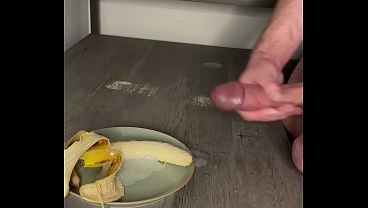 Hunk Drenches His Snack in Load After Load