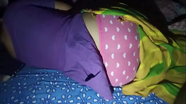 Desi Bhabi in Salwar - Big Ass pressed