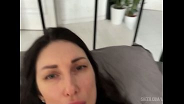 Woke up in my stepmother's bed, gave her cunnilingus and cum in her pussy