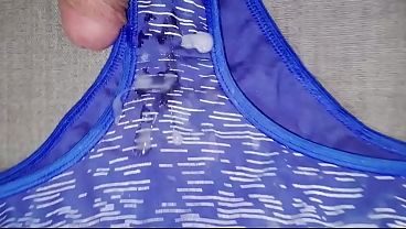 Calzón con semen