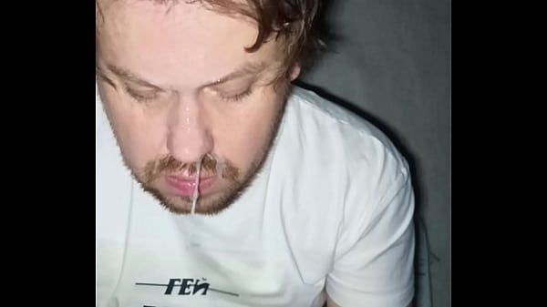 I always get what I want! I'm eating fresh cum again and covering my entire face with cum!