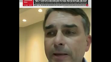 Politico Corrupto Sendo enrrabado Por Jornalistas Aovivo