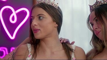SHESEDUCEDME The Princess Party