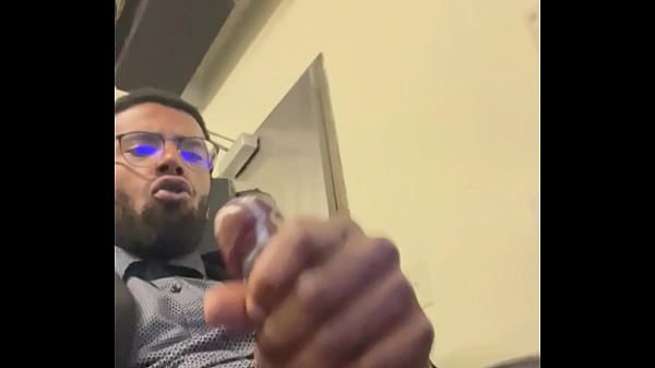 Front desk jerkoff and cumshot