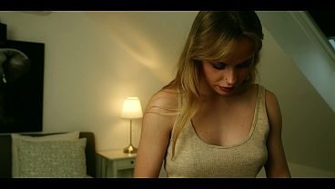 Wife MariMoore Pays For Husband's debt With Her Mouth And Pussy