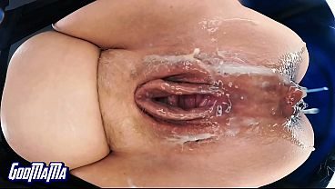 Wow That’s A Big Nasty Pussy