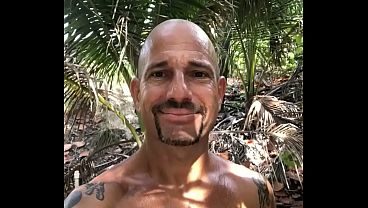 THE HAPPY PORNSTAR MAXXX LOADZ